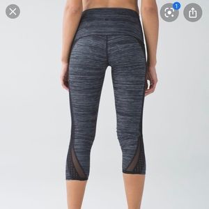 Wunder Under crops *Exhale 21”